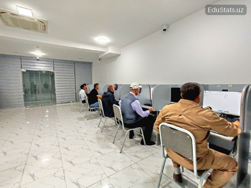 Shaharsozlik va uy-joy kommunal xo‘jaligi mutaxassislari uchun navbatdagi sertifikatlash testlarida 400 nafardan ziyod talabgor qatnashdi. Sinovlar 9-sentyabr kuni Qoraqalpog‘iston, viloyatlar va Toshkent shahrida o‘tkazilgan.